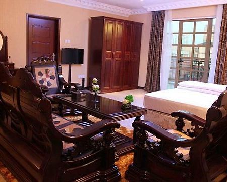 Biraj International Hotel Kampala Esterno foto